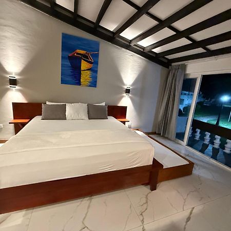 Hotel Tesoro Beach San Luis La Herradura Eksteriør billede