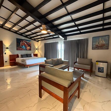 Hotel Tesoro Beach San Luis La Herradura Eksteriør billede