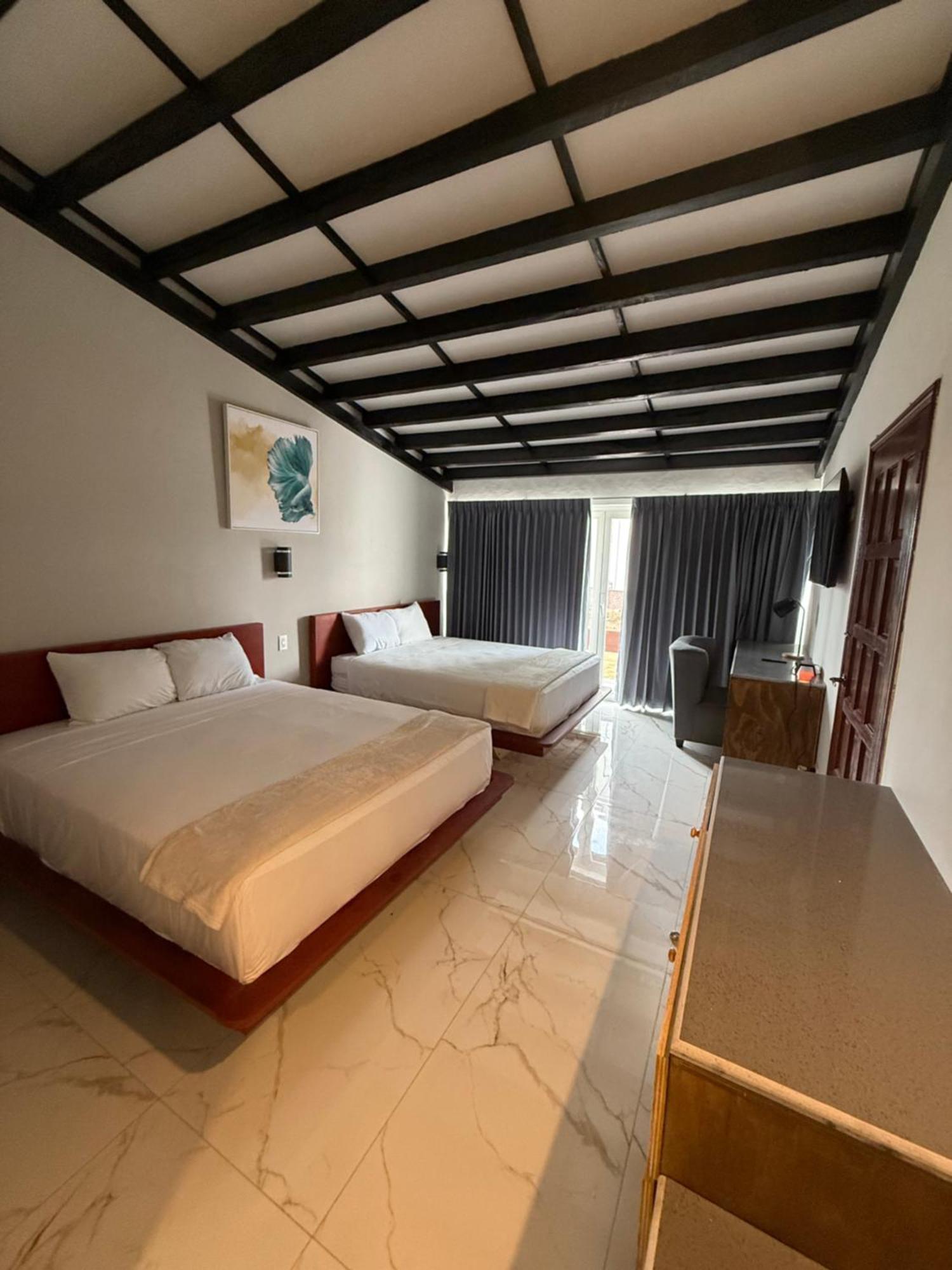 Hotel Tesoro Beach San Luis La Herradura Eksteriør billede